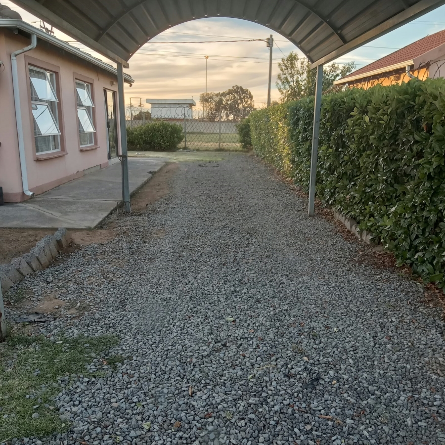 3 Bedroom Property for Sale in Harry Gwala Free State